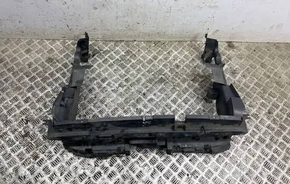 Jeep Cherokee Bottom radiator support slam panel