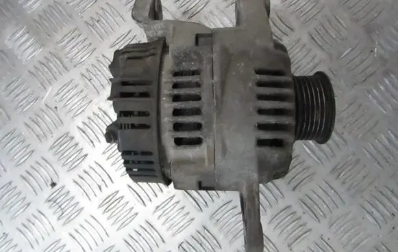 Renault Megane I Generator/alternator