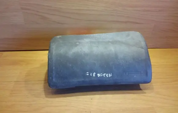 Mazda 323 F Passenger airbag 11968002