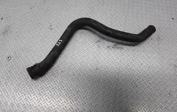 BMW 5 E39 Engine coolant pipe/hose