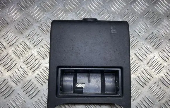 Car ashtray