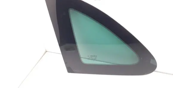 Renault Clio III Rear side window 8200699878 AS3
