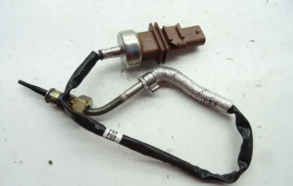 Volkswagen Arteon Exhaust gas temperature sensor 04L919529D