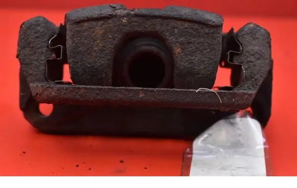 Nissan X-Trail T31 Rear brake caliper