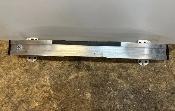 Alfa Romeo Giulietta Front bumper cross member 51805761