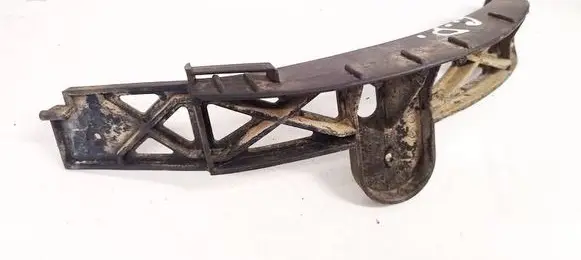 Opel Signum Rear bumper mounting bracket 24427908