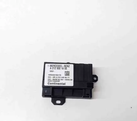Mercedes-Benz E W212 Fuel injection pump control unit/module A2129001900 5WK11555DBF
