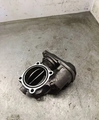Opel Astra J Throttle valve 55567728