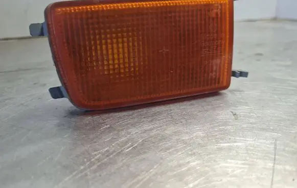 Volkswagen Golf III Front indicator light 1H0953156C