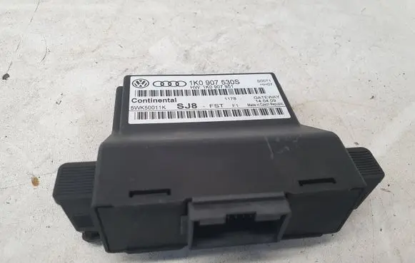 Volkswagen Golf V Gateway control module 1K0907530S 5WK50011K