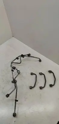 Audi A4 S4 B8 8K Fuel injector supply line/pipe 
