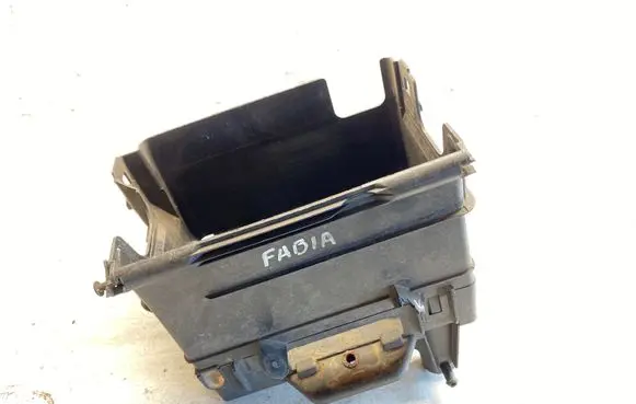 Skoda Fabia Mk1 (6Y) Battery box tray 6Q0915419