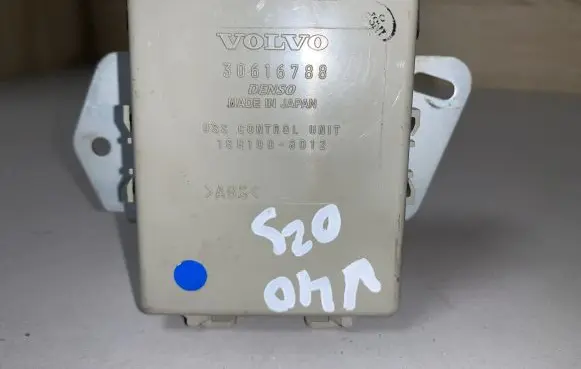 Volvo S40, V40 Other control units/modules 30616788 1881008012