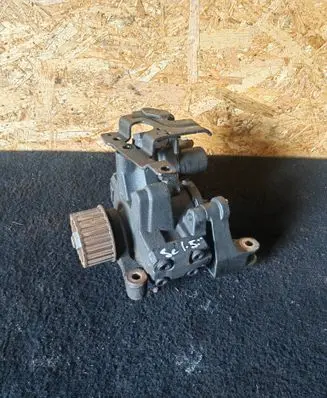 Renault Scenic III - Grand scenic III Fuel injection high pressure pump 167008557R