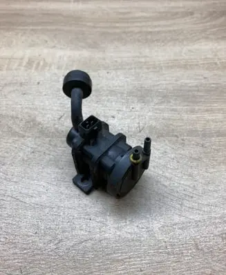 Saab 9-3 Ver1 Vacuum pump 09128022