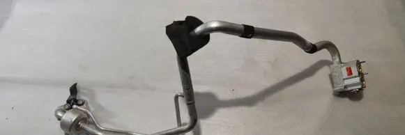 Volvo S60 Air conditioning (A/C) pipe/hose 31497392 32260834