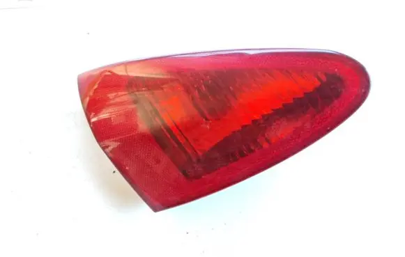 Alfa Romeo 147 Tailgate rear/tail lights 46747825 46556346 03320010