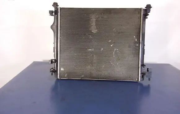 Nissan Qashqai Coolant radiator