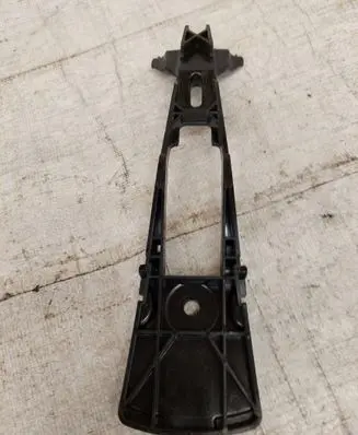 Opel Vivaro Front door coupe exterior handle/bracket 8200897943