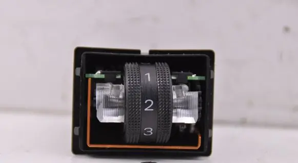 Audi Q5 SQ5 Seat heating switch 8E0963563 4E0963563A