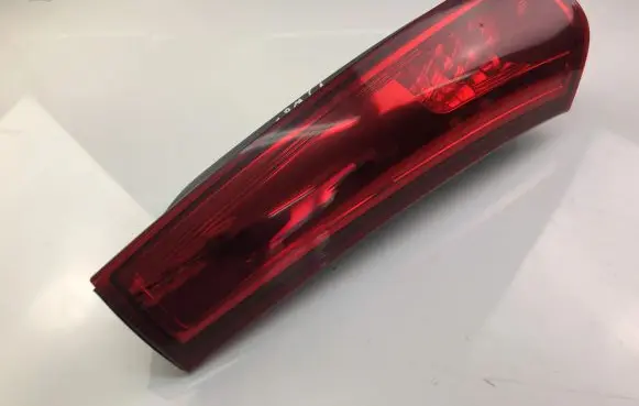 KIA Ceed Tailgate rear/tail lights 924031H3