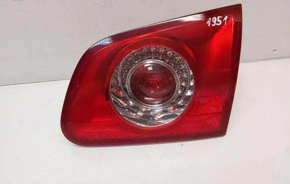 Volkswagen PASSAT B6 Tailgate rear/tail lights 3C9945094