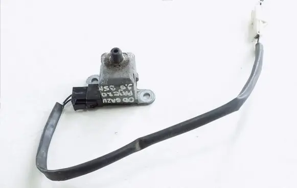 Mitsubishi Pajero Accelerator pedal position sensor 
