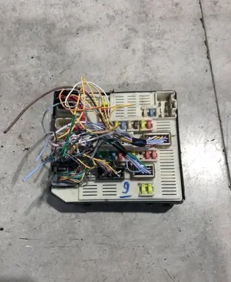 Renault Megane III Fuse module 284B60008R
