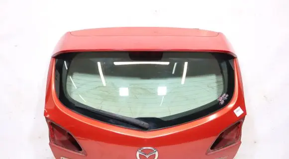Mazda 3 II Truck tailgate 