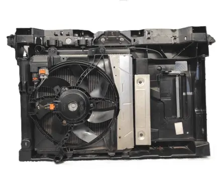Peugeot 2008 I Coolant radiator 886160000 9812028580 9677952180