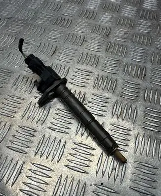 Land Rover Range Rover Sport L494 Fuel injector 9X2Q9K546DB 0445116 S6MBG1G