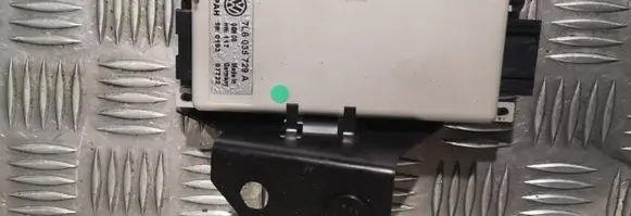 Volkswagen Touareg I Phone control unit/module 7l6035729a