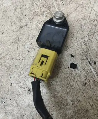Toyota Corolla Verso AR10 Airbag deployment crash/impact sensor 8983105010 289604831D
