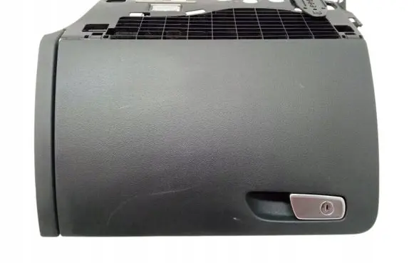 Audi Q5 SQ5 Glove box