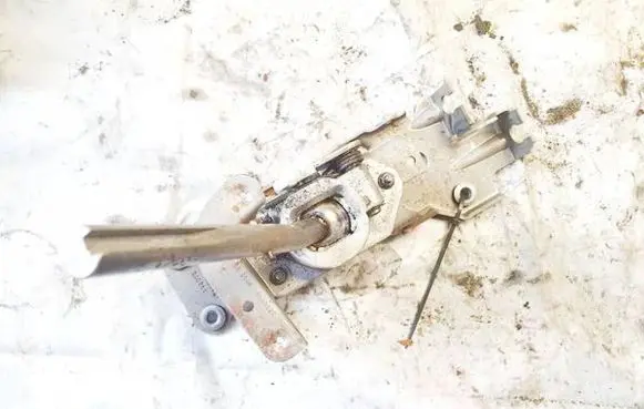 Chrysler Sebring (ST-22 - JR) Gear shifter/selector 4431357