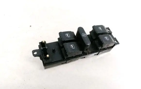 Volkswagen PASSAT B5 Electric window control switch 1J4959857 F005S00011