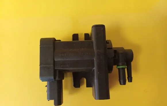 Citroen C4 Grand Picasso Turbo solenoid valve 9660693180