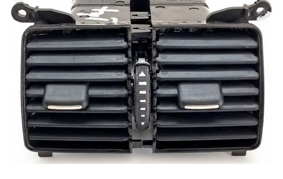 Volkswagen PASSAT B7 Rear air vent grill 3AA819203