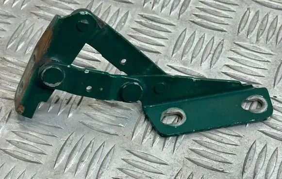 Mercedes-Benz Sprinter W901 W902 W903 W904 Engine bonnet/hood hinges 9017500451