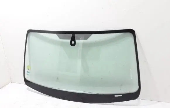 Volkswagen Amarok Front windscreen/windshield window 2HH845099G