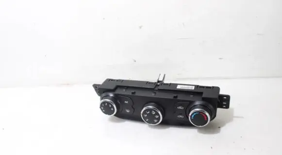 Interior fan control switch