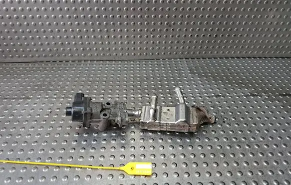 Suzuki Ignis EGR valve cooler S27725028 1871068PA0