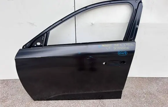 Peugeot 308 Front door 9837982380