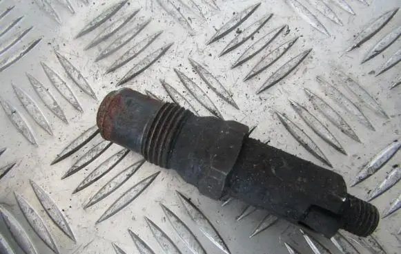 Opel Kadett E Fuel injector LCR6734501C
