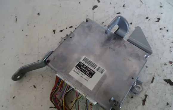Toyota Prius (XW20) Engine control unit/module 8966147120