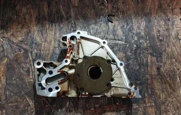 Seat Leon (5F) Oil pump 04E115105BM 100117 001532
