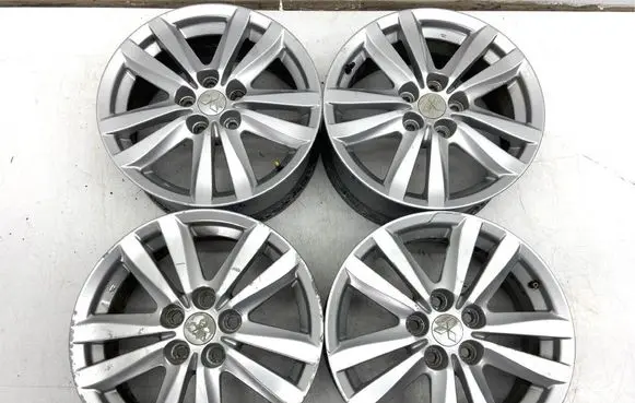 Mitsubishi ASX R18 alloy rim 