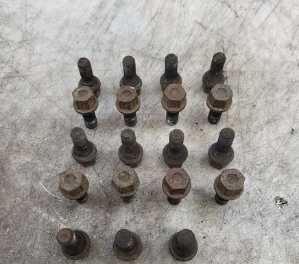 Opel Zafira B Nuts/bolts