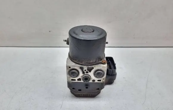 Toyota RAV 4 (XA20) ABS Pump