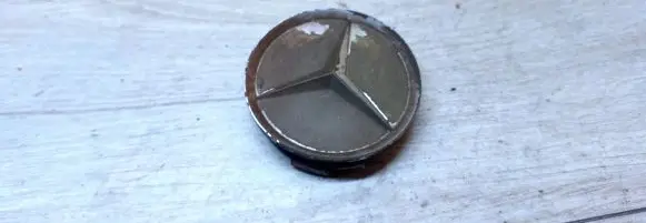 Mercedes-Benz E W211 Original wheel cap 2014010225